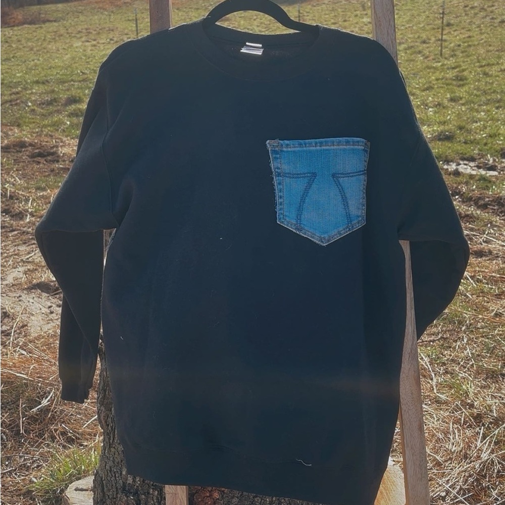 Jean Pocket Crewneck